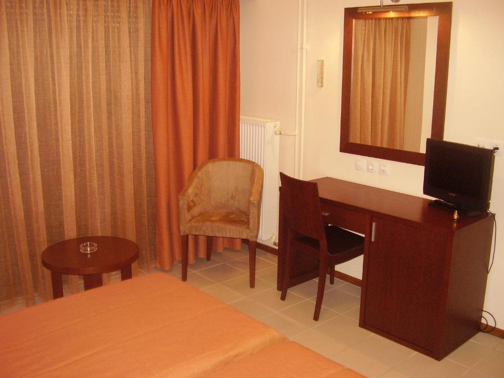 Hotel Electra Volos Exteriör bild